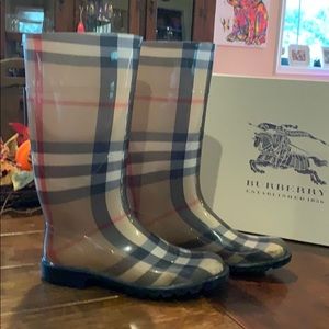 Classic Burberry Rain Boots